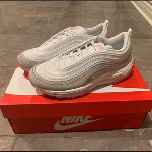 Nike Women's Air Max 97 Shoes